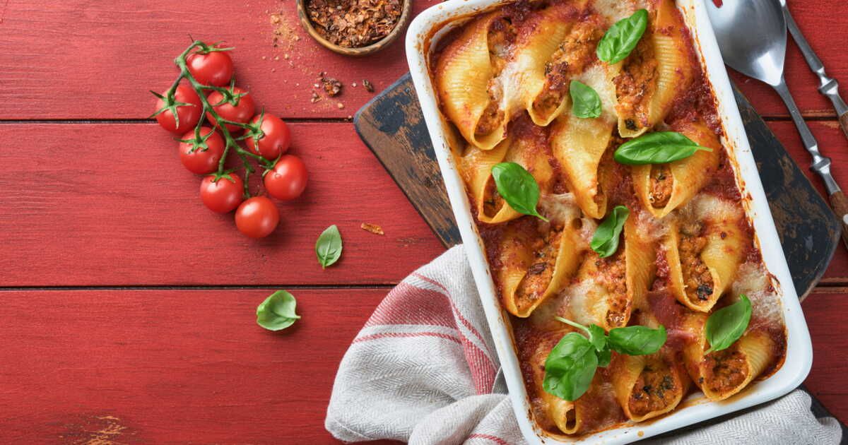 Un gratin de conchiglioni al ragù qui va vous faire fondre