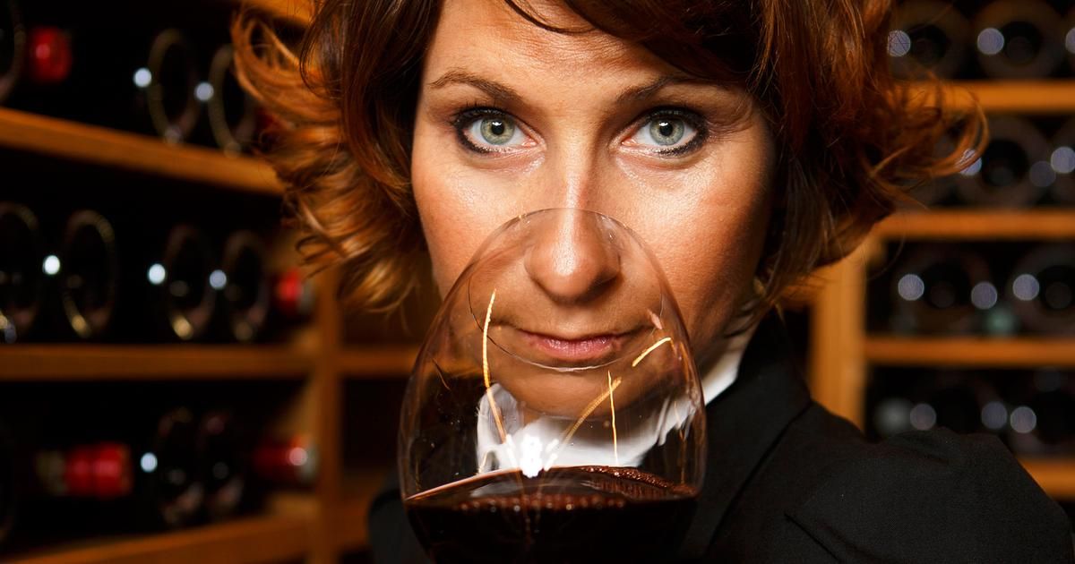 Estelle Touzet, la passion incarnée de la sommellerie au Ritz Paris