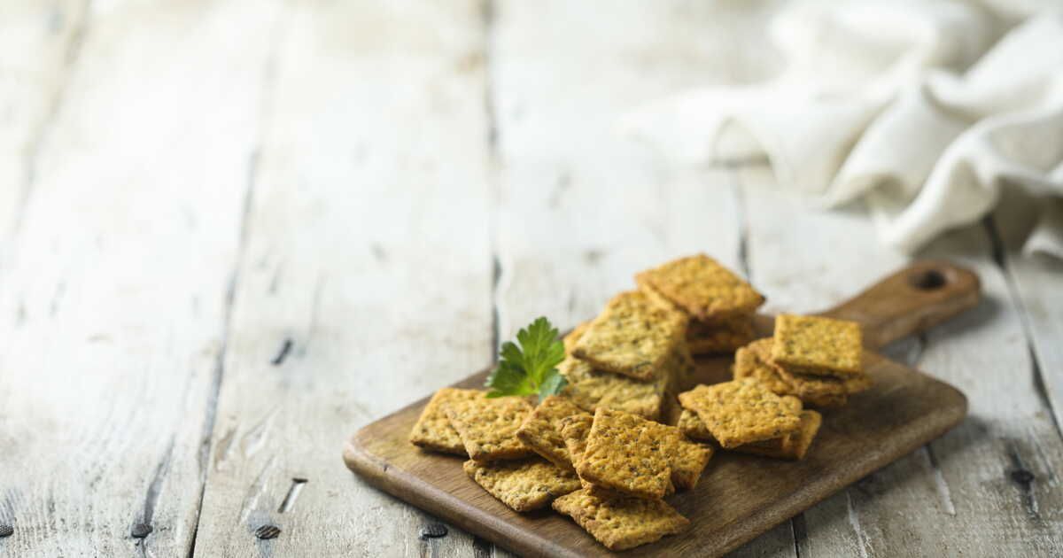 Des biscuits apéro maison au goût pizza que vos invités vont adorer