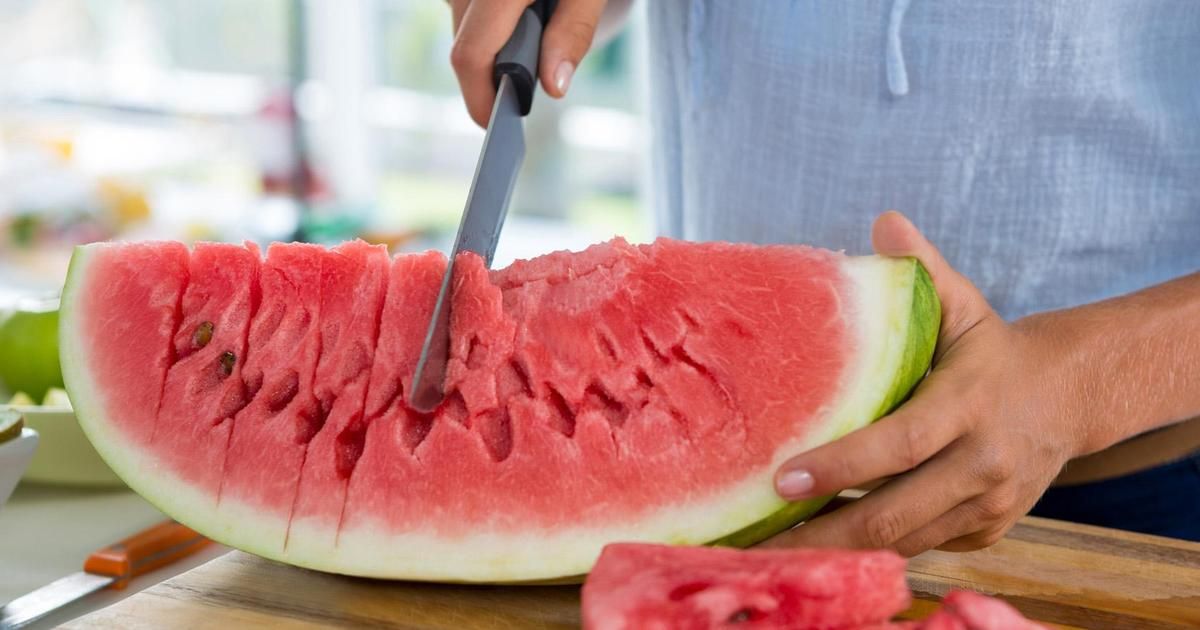 Découper la pastèque sans danger : le guide essentiel