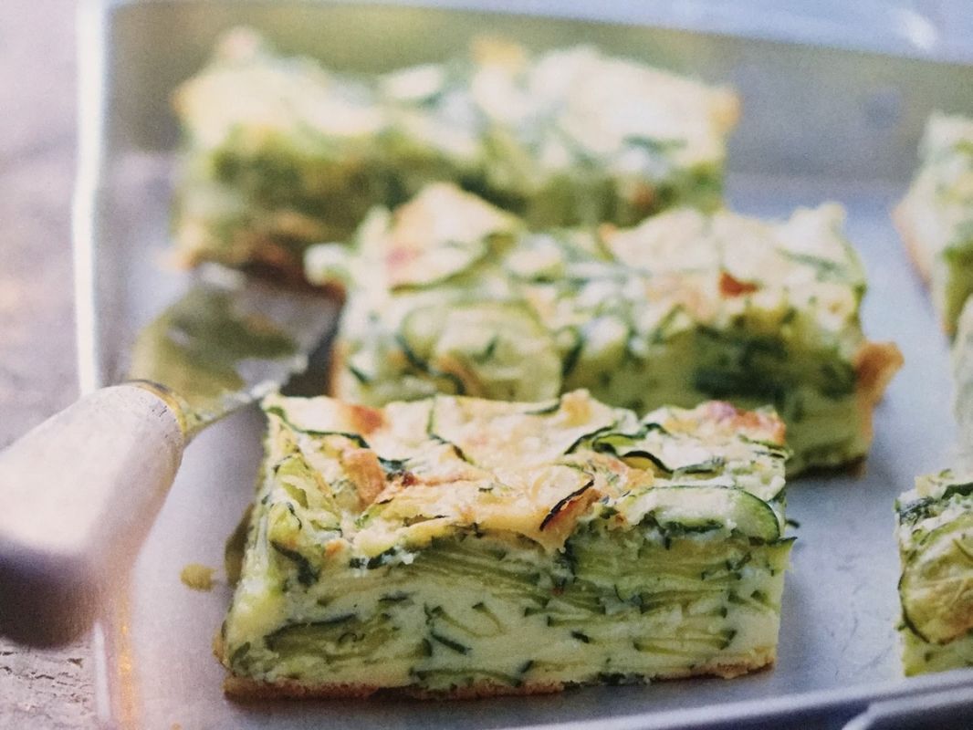 Gâteau invisible aux courgettes et chèvre frais : recette légère