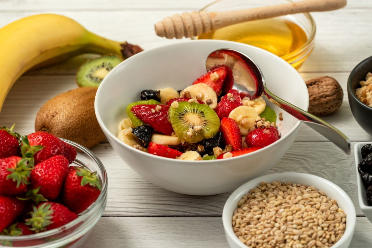 Ce fruit méconnu regorge de bienfaits : il mérite une place à votre petit-déjeuner