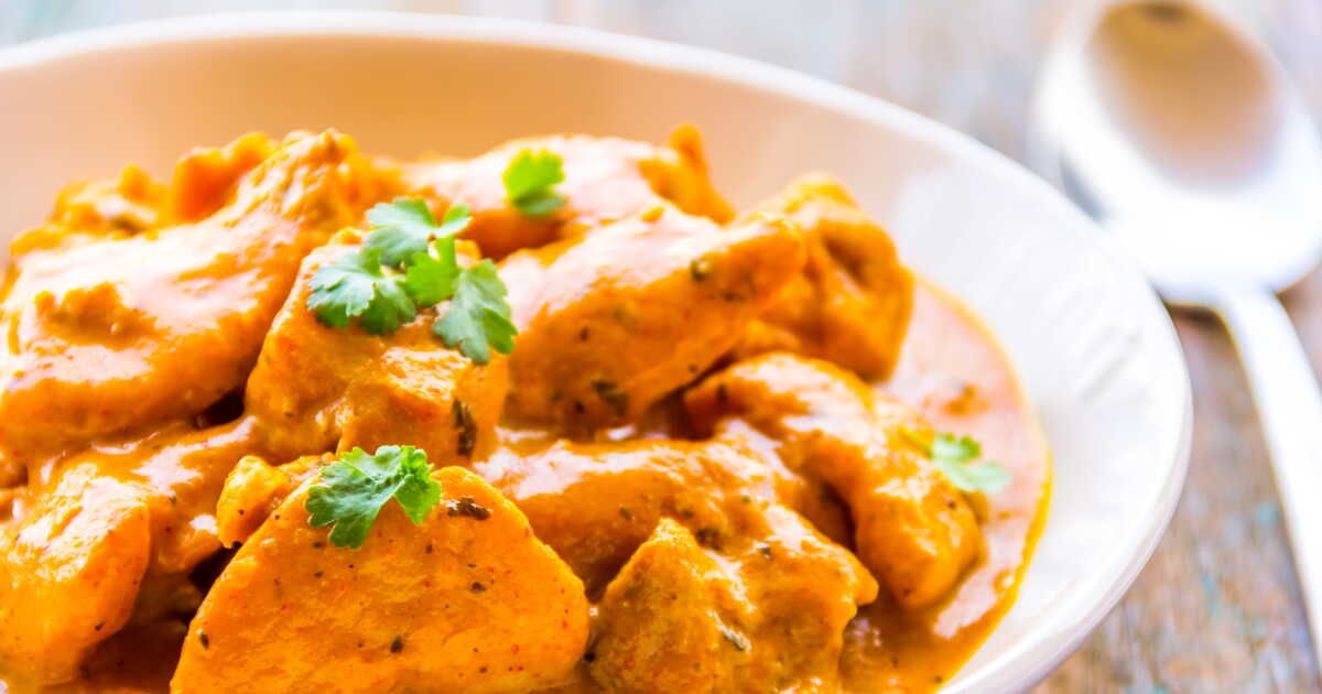 découvrez le poulet à l'indienne de cyril lignac pour des saveurs explosifs