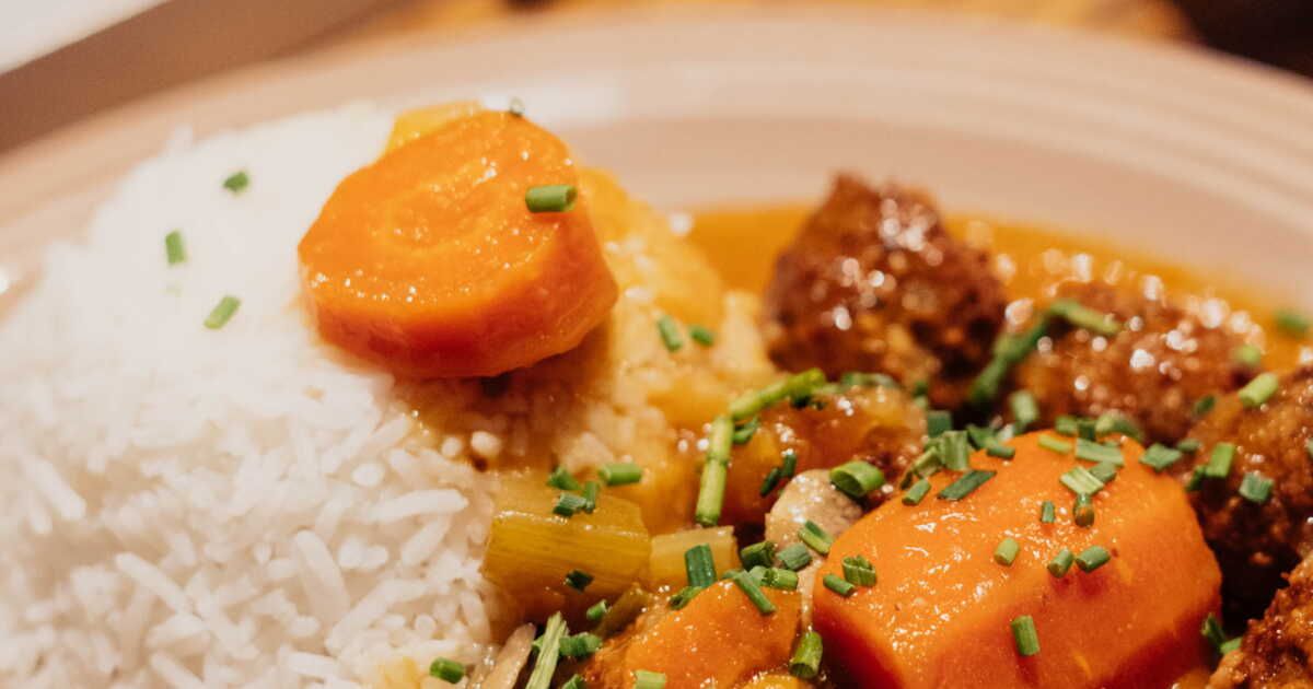 Découvrez la recette irrésistible des boulettes de viande et riz aux légumes pour régaler vos proches