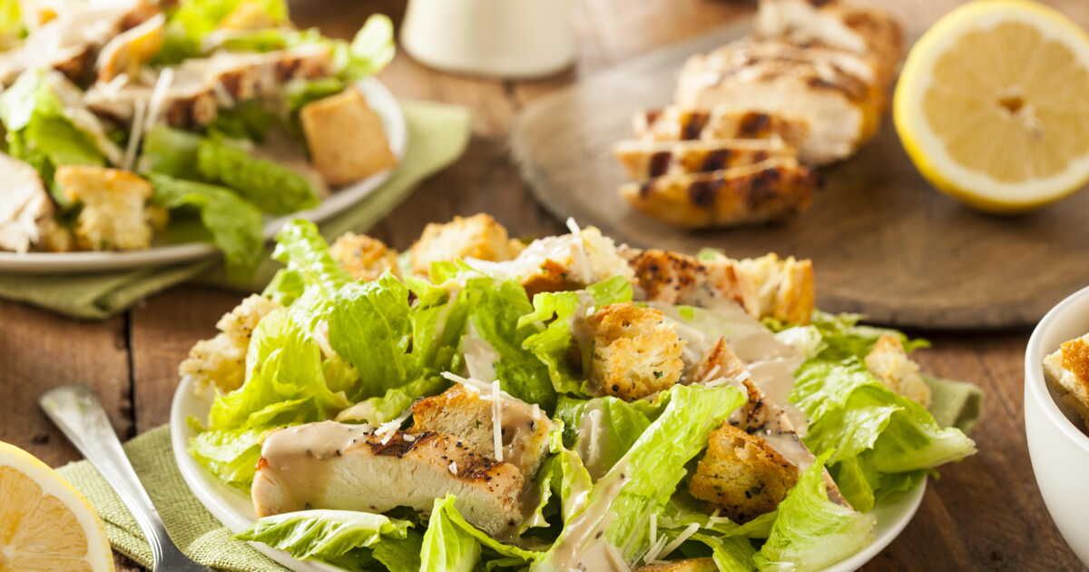 La recette de la salade césar de Mohamed Cheikh : un secret de sauce révélée