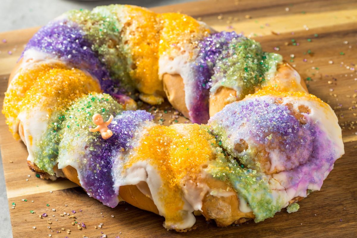 Découvrez le King Cake de Mardi Gras : une tradition savoureuse à ne pas manquer