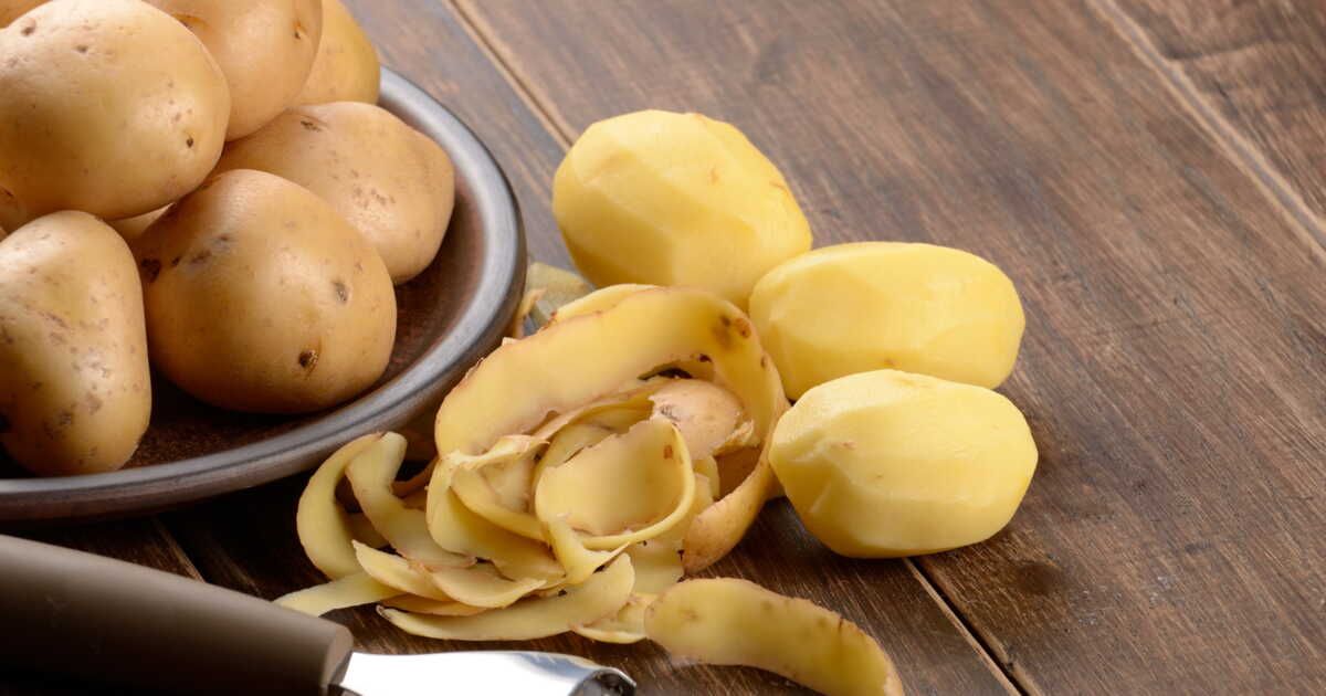 Redécouvrez les épluchures de pommes de terre : des trésors cachés en cuisine et au quotidien