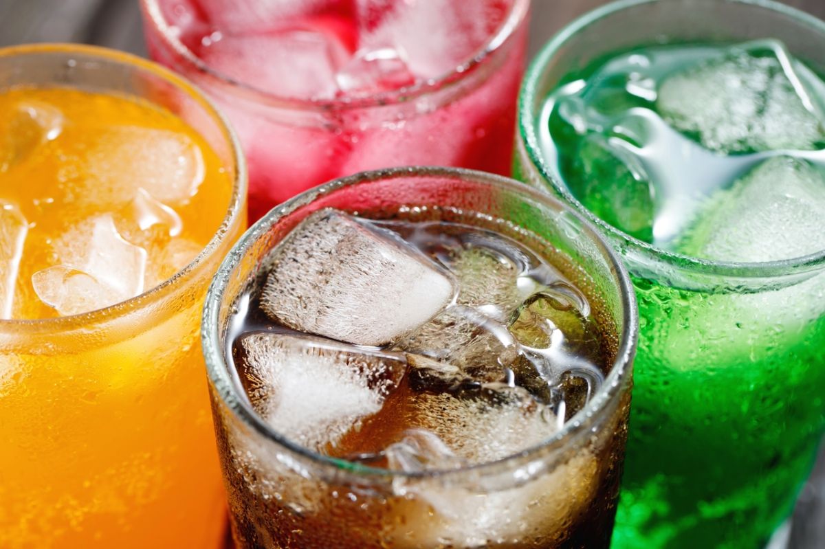 Un verre de soda par jour : un facteur de risque pour la dépression