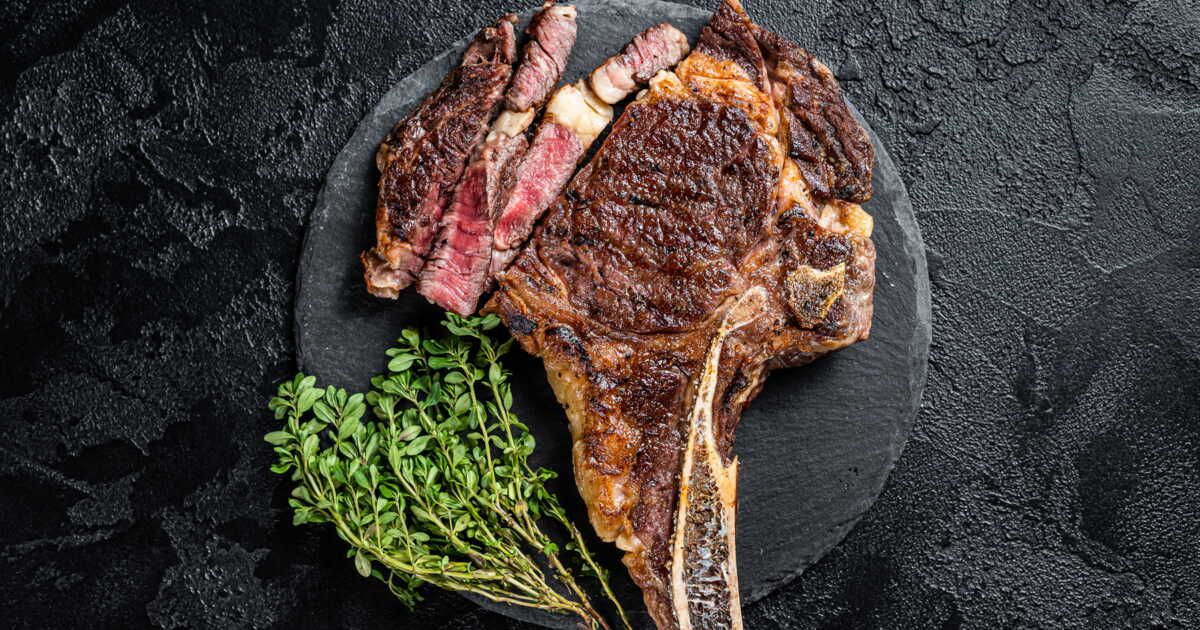 La méthode inédite de Juan Arbelaez pour sublimer votre côte de bœuf au barbecue