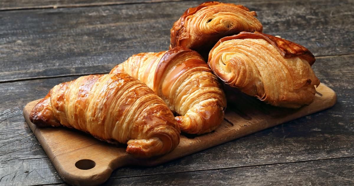 Pain au chocolat ou croissant : que choisir pour bien manger ?