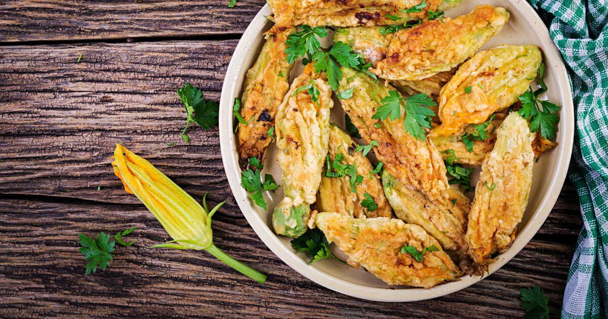 Sublimez votre printemps avec des fleurs de courgette farcies au fromage et anchois