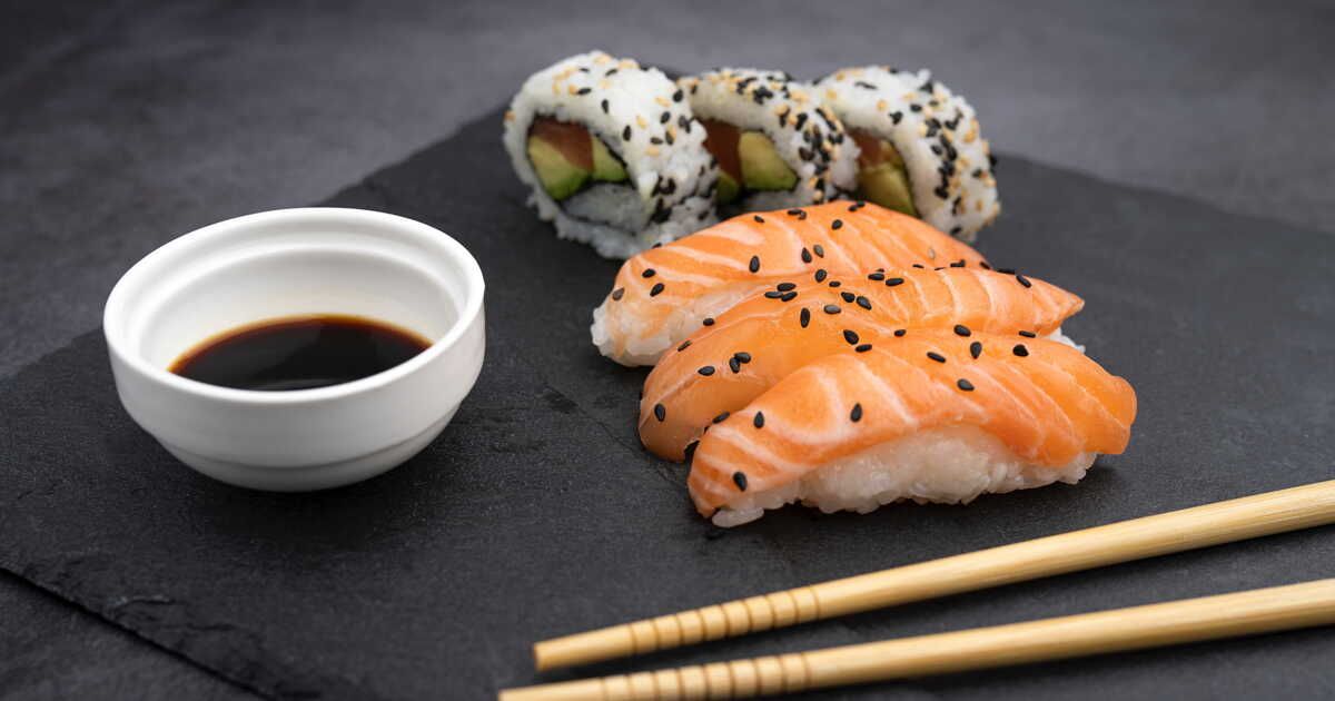 Cuisinez des nigiri au saumon comme un chef étoilé